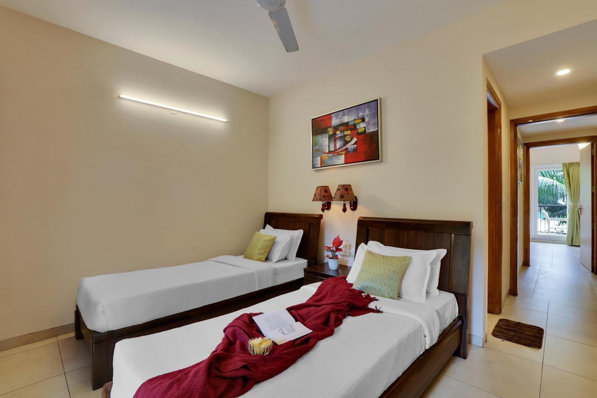 Veera Strand Park Serviced Apartments Near Калангут Екстер'єр фото